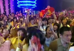 哇塞舞王天津91场直播,舞动狂欢，燃情津城